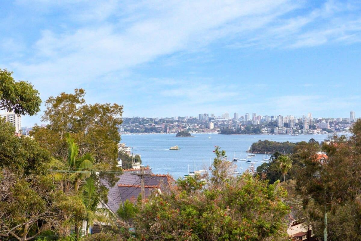 Huge Harbour View Apartment In Historic Home Sydney Bagian luar foto